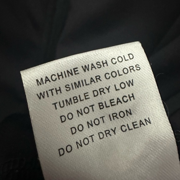 Ibkul Women’s Jacket Size Small 76000 Size Small Black Logo Performance Full Zip - Picture 7 of 7